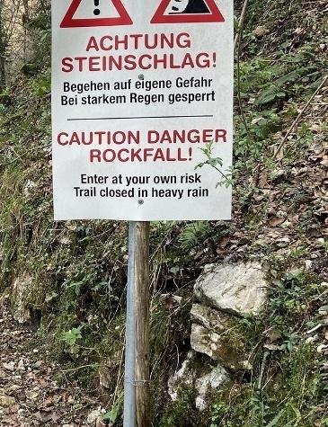 current closures on the bike and hiking trails in the Salzkammergut region