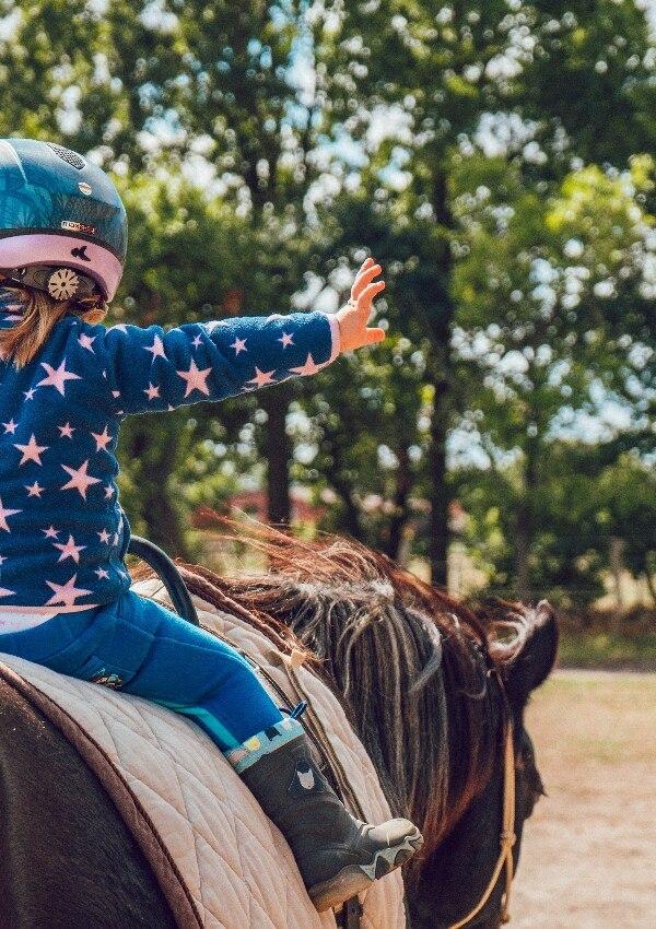 Ponyreiten in Grasspeinten