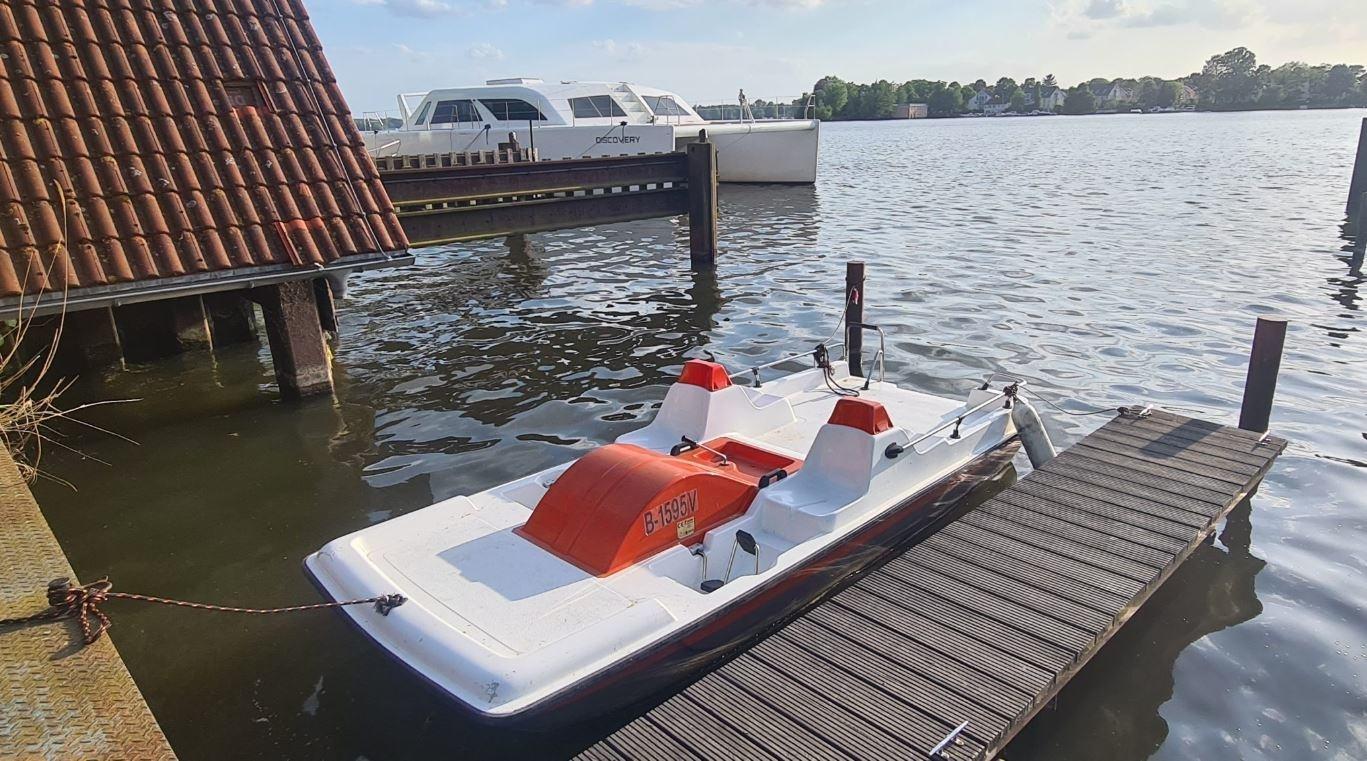Tretboot auf dem Zeuthener See fahren
