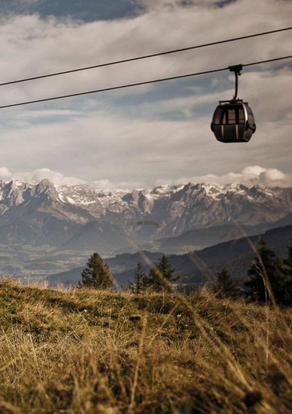 Ascent & descent with the Snow Space cable cars