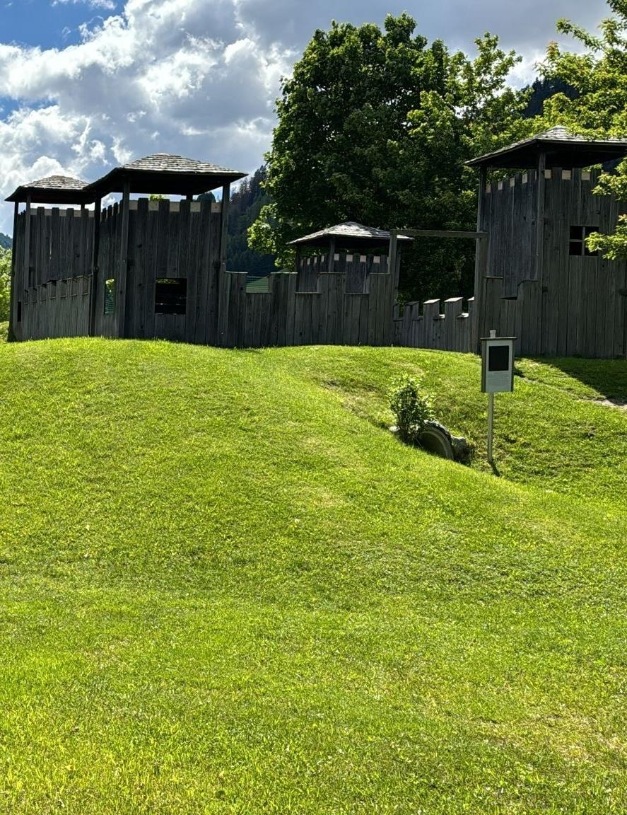 Kids playground Heinfels