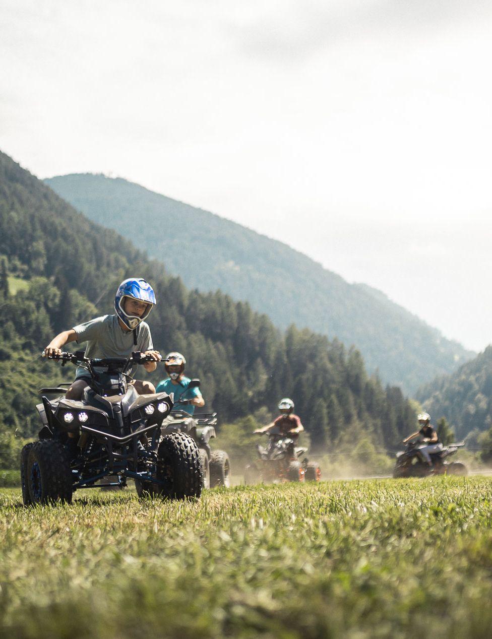 Tour in quad*