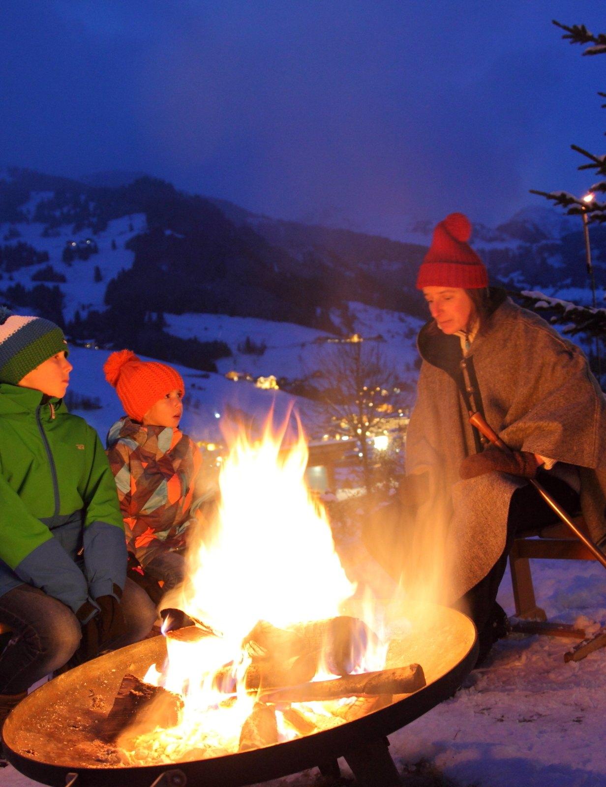 Atmospheric storytelling around the campfire - Mountain Advent - COPY