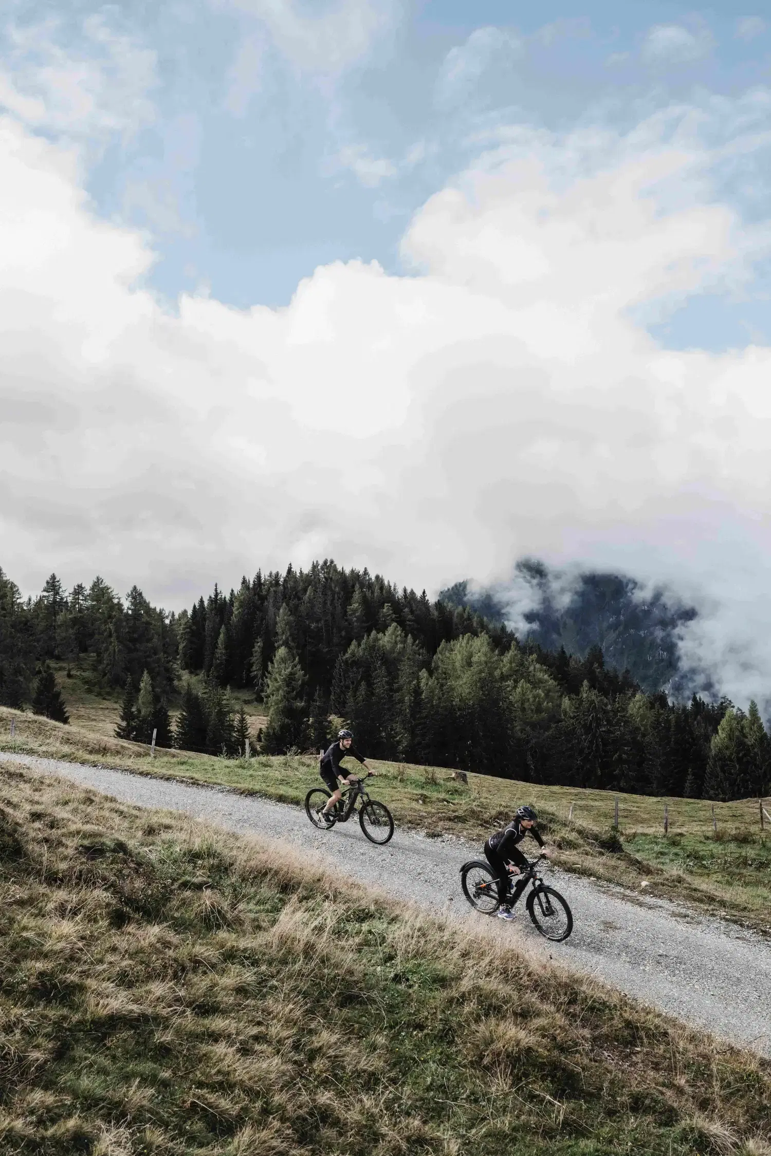 Guided e-bike tours