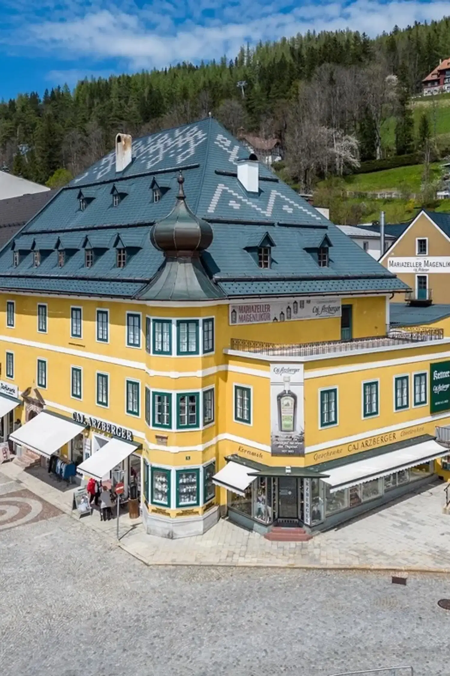 Kaufhaus Arzberger