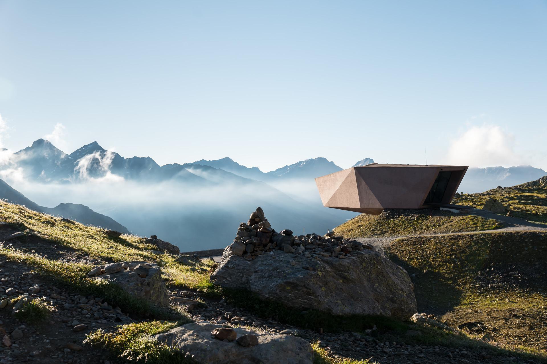 Timmelsjoch High Alpine Road 