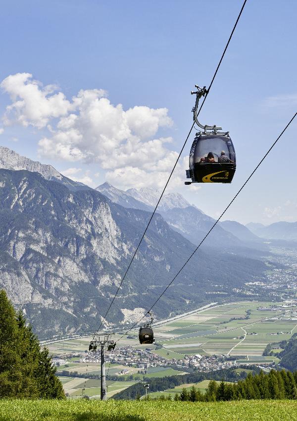 Oberperfuss Mountain Railways: Leisurely Hiking on the Rangger Köpfl