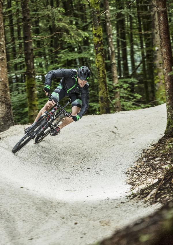 Bike Arena Obertraun: forest passages, rock gardens and much more!