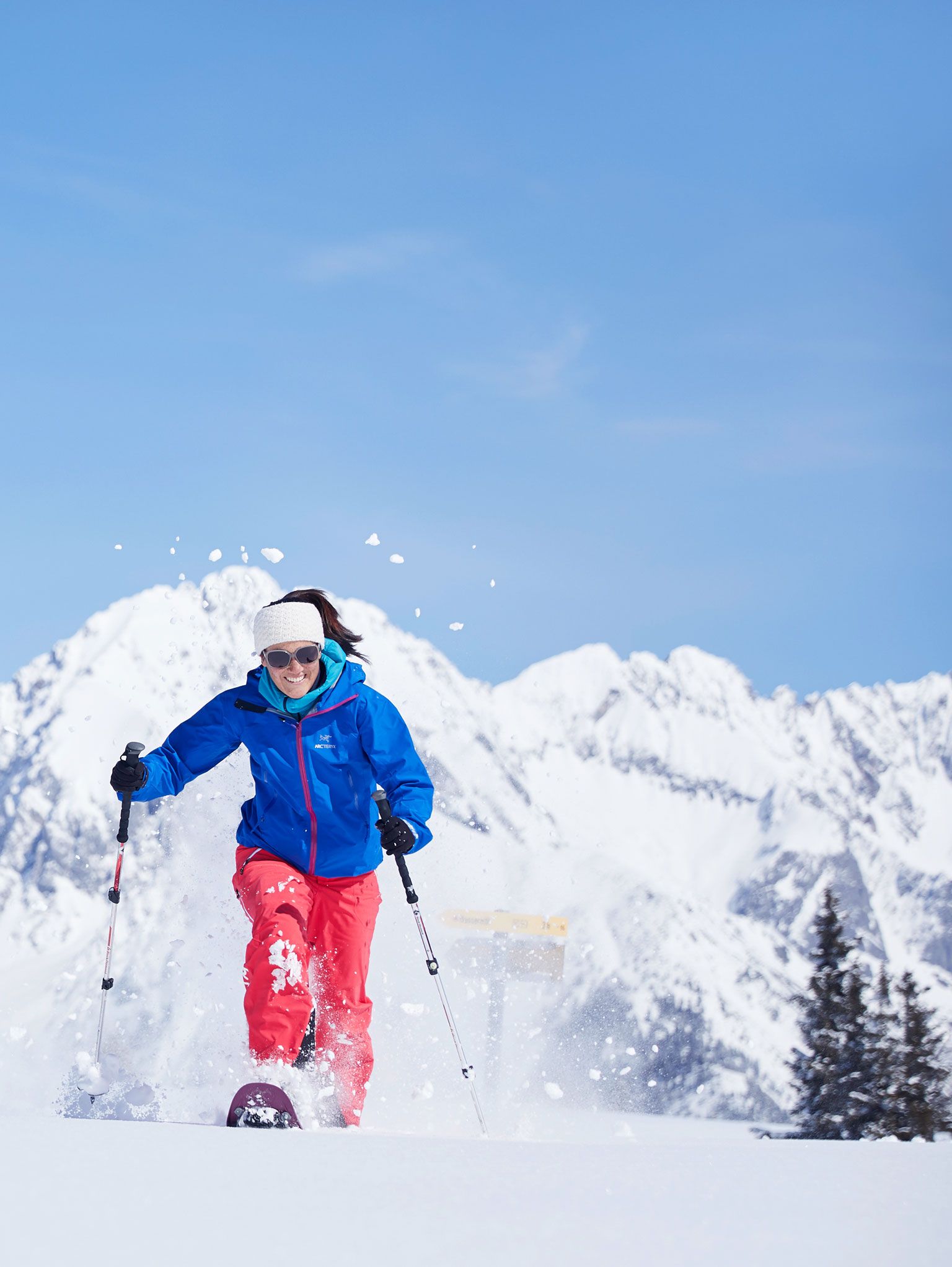 Away from the slopes - snowshoeing in Kühtai