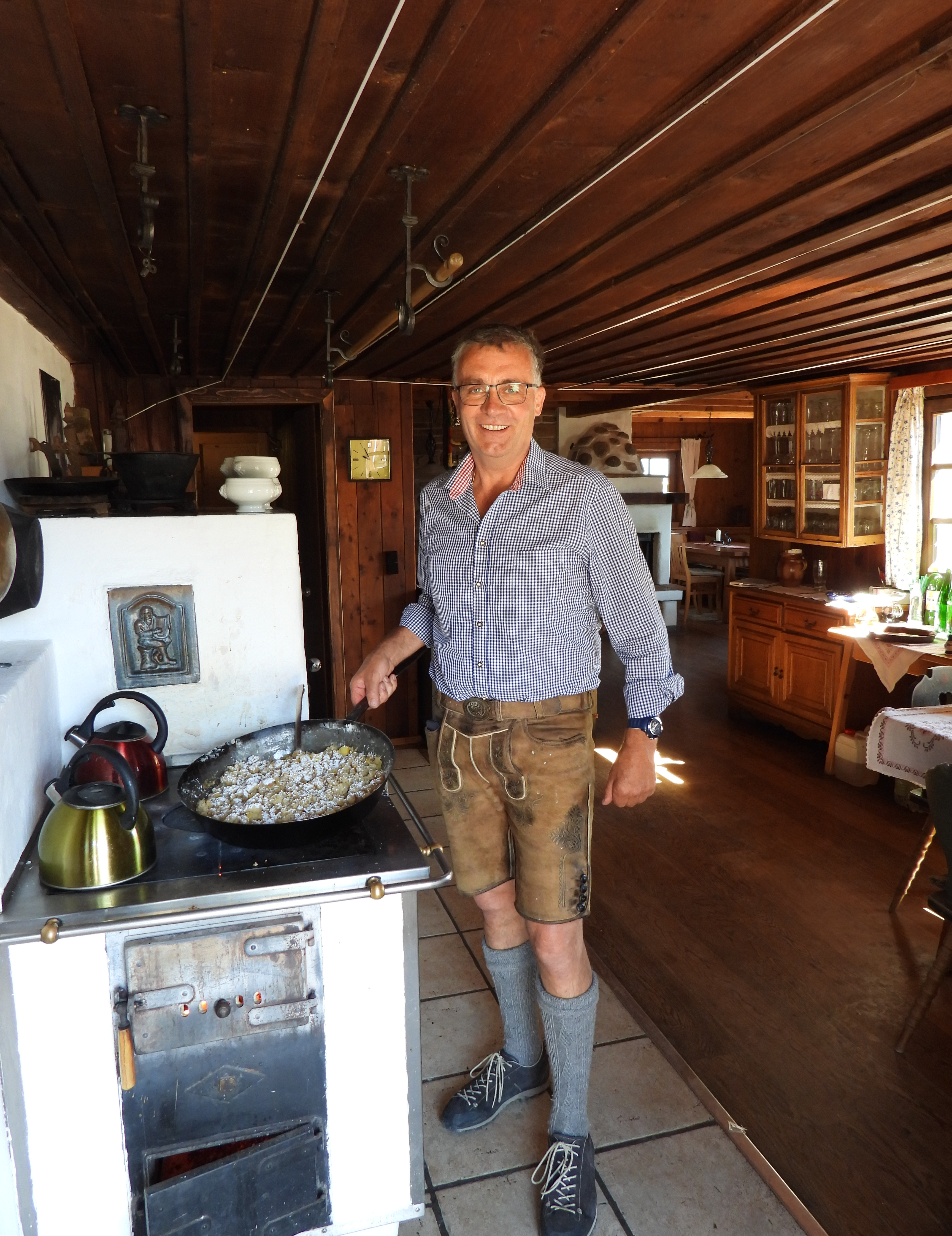 Almfrühstück auf der Amoser Alm