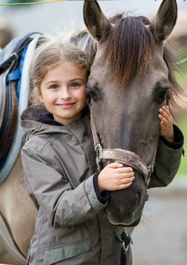 Ponyreiten für Kinder 
