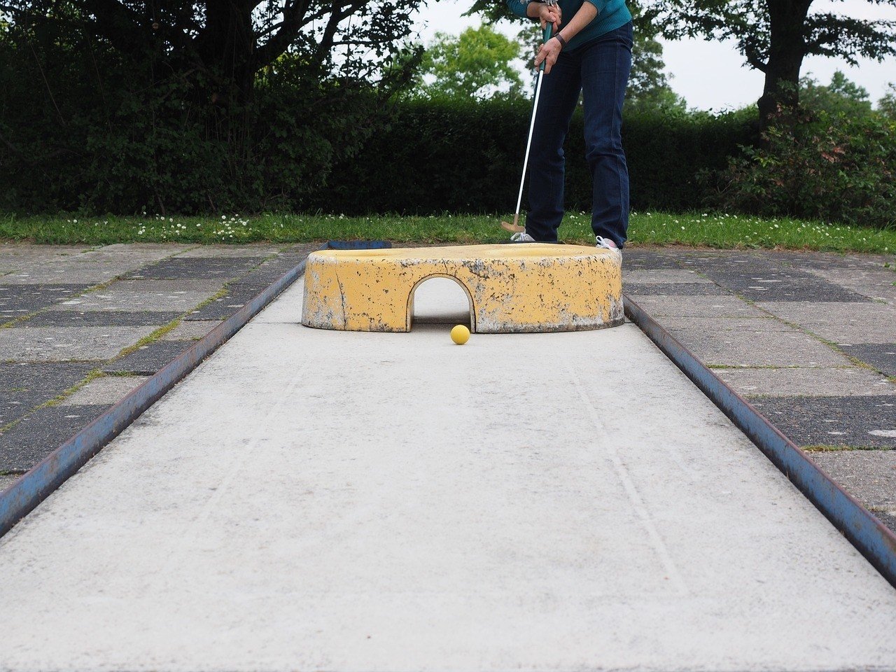 TOGETHER Minigolf Turnier mit Nili