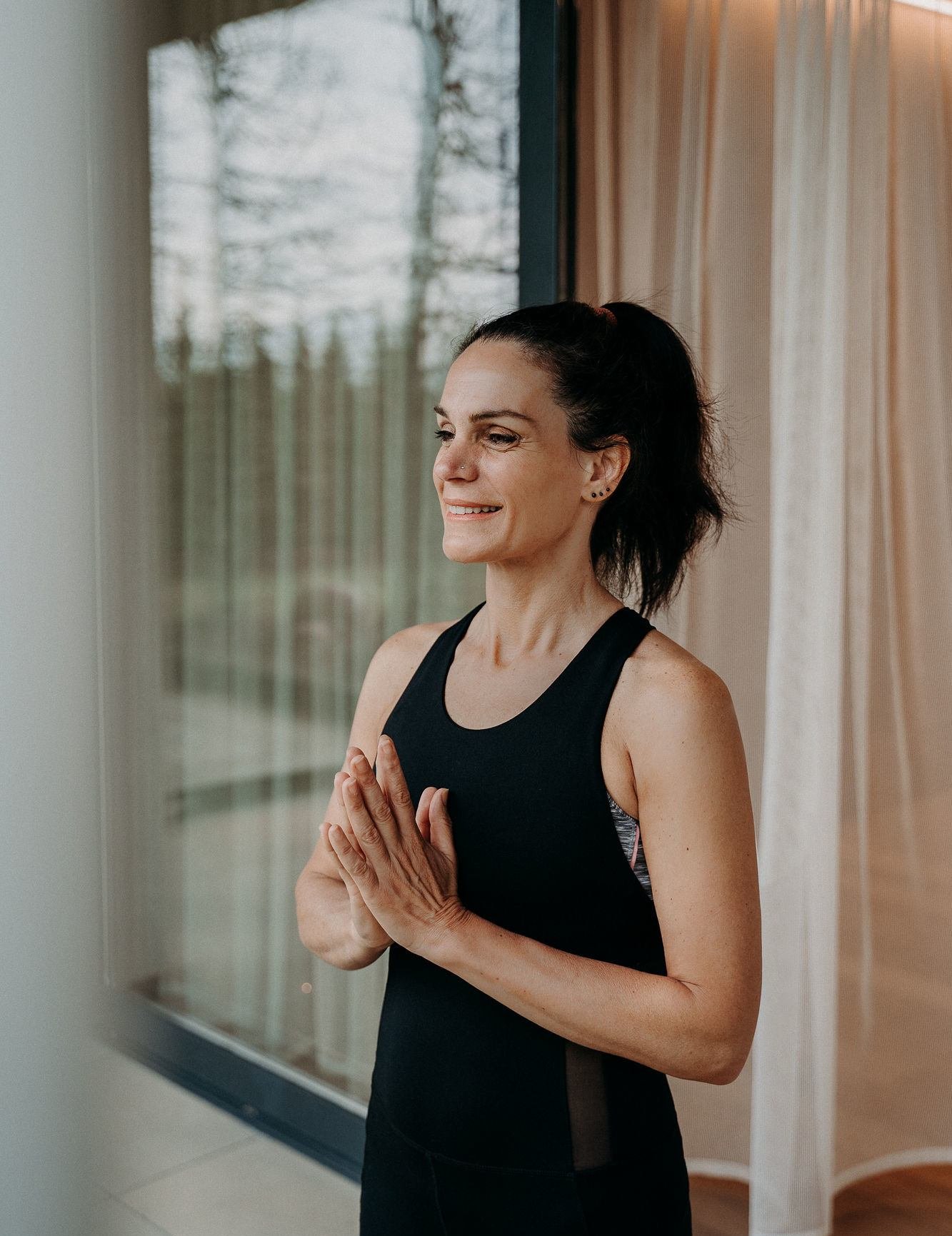 Yoga courses for beginners & advanced students