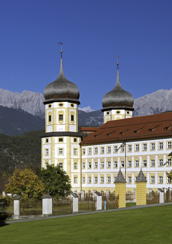 Tirols einzigartiger Kunst- und Kulturschatz - Zisterzienserkloster Stift Stams