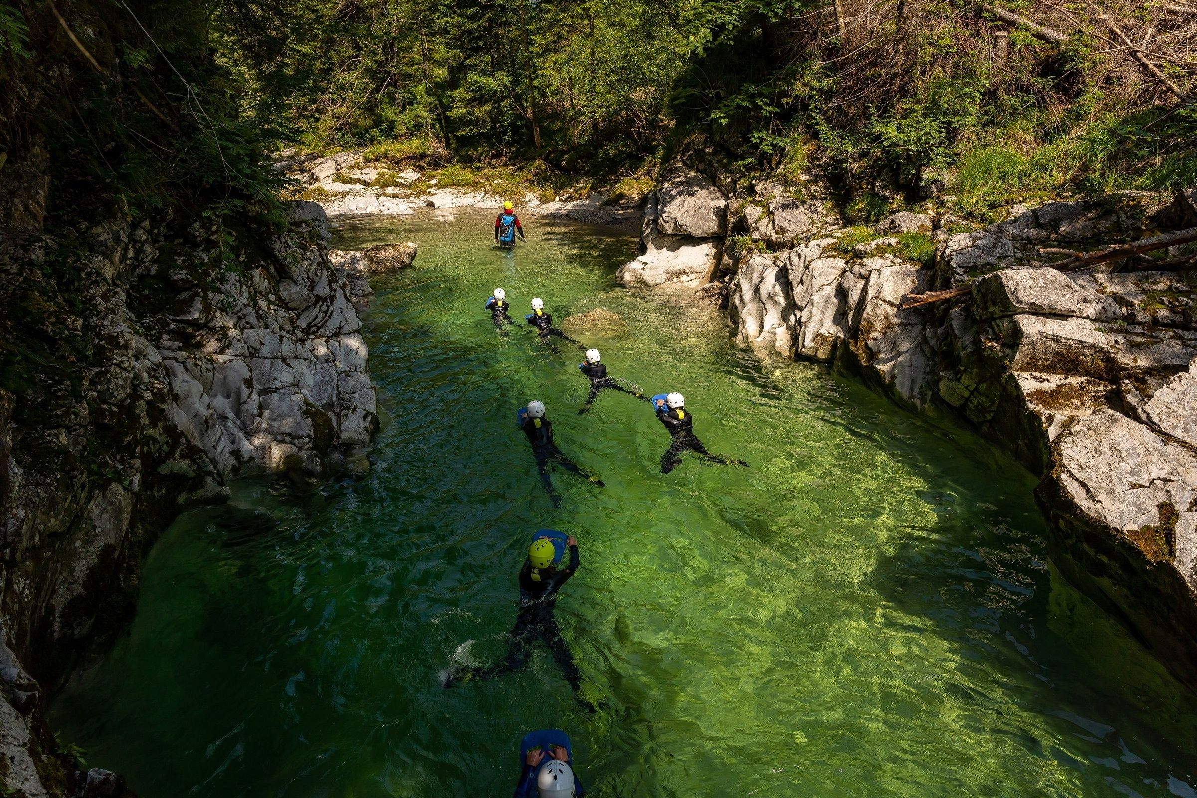 Coole Action im Wildbach