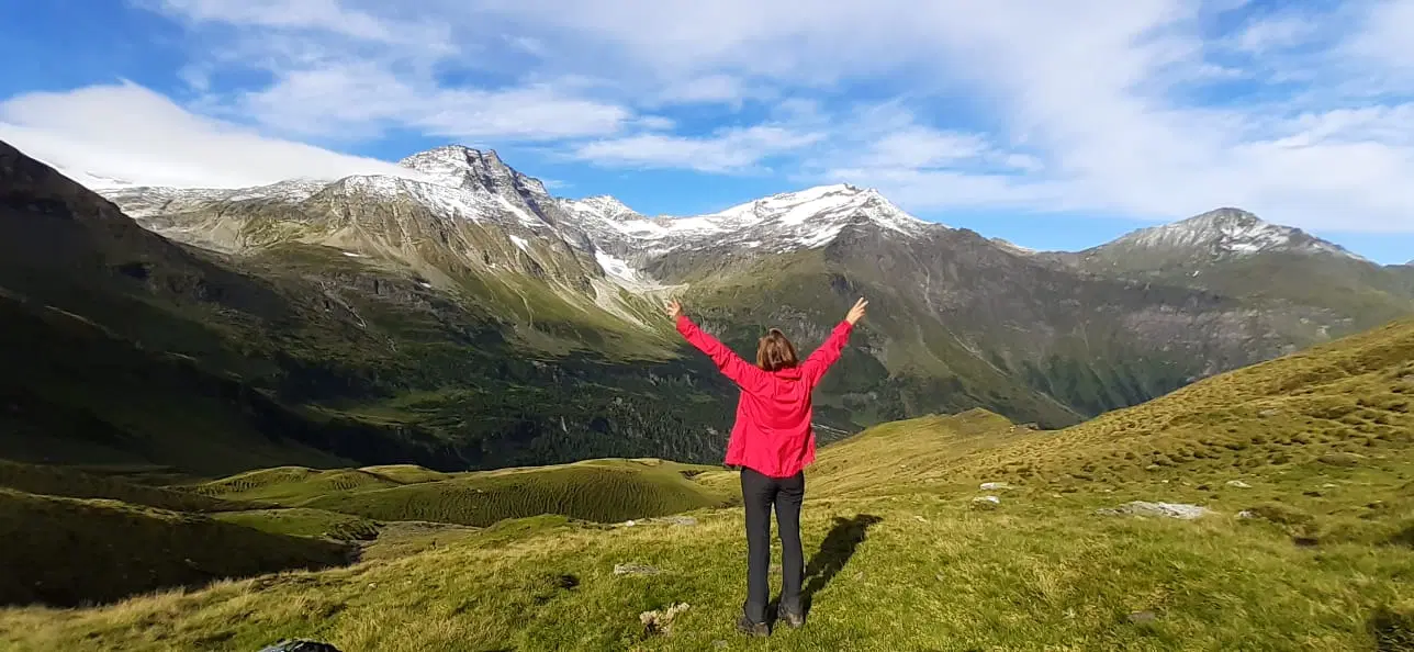 7-day health hike mountain flower meadows & herbal power & fairy tales
