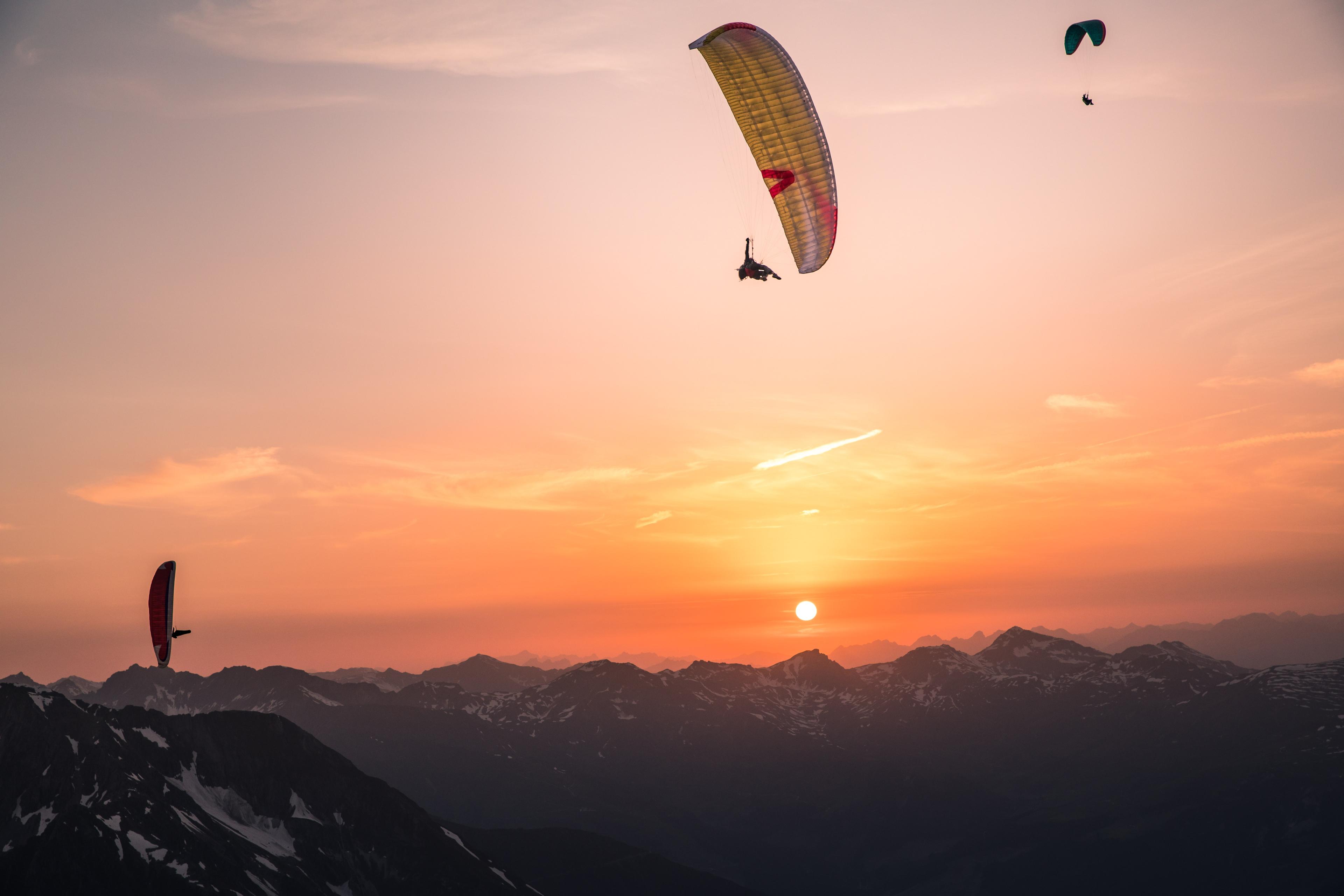 Paragliding Tandem - Megaflug mit den Tandemprofis - Landung direkt vor dem coolnest möglich!