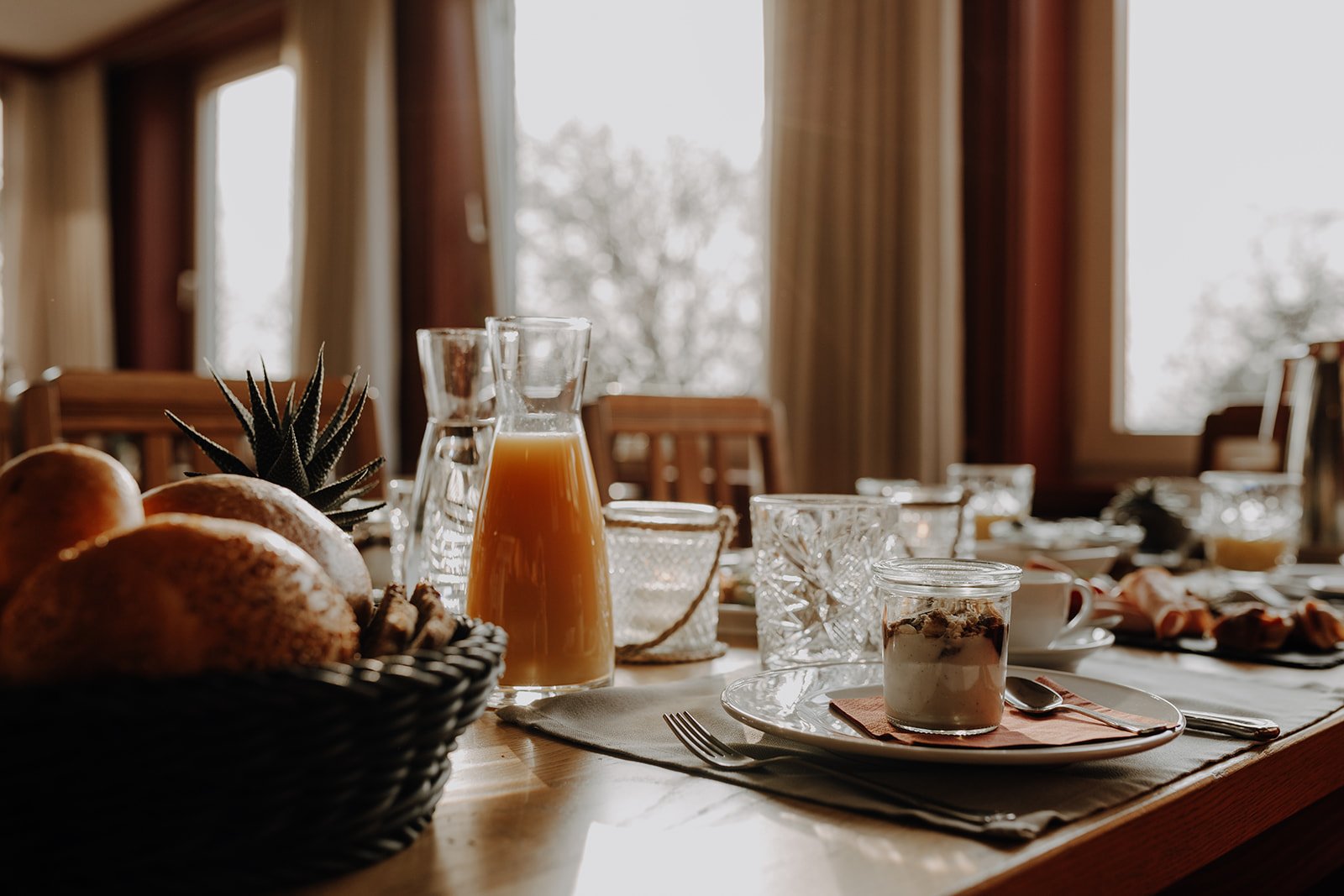 Regionales reichhaltiges Frühstück
