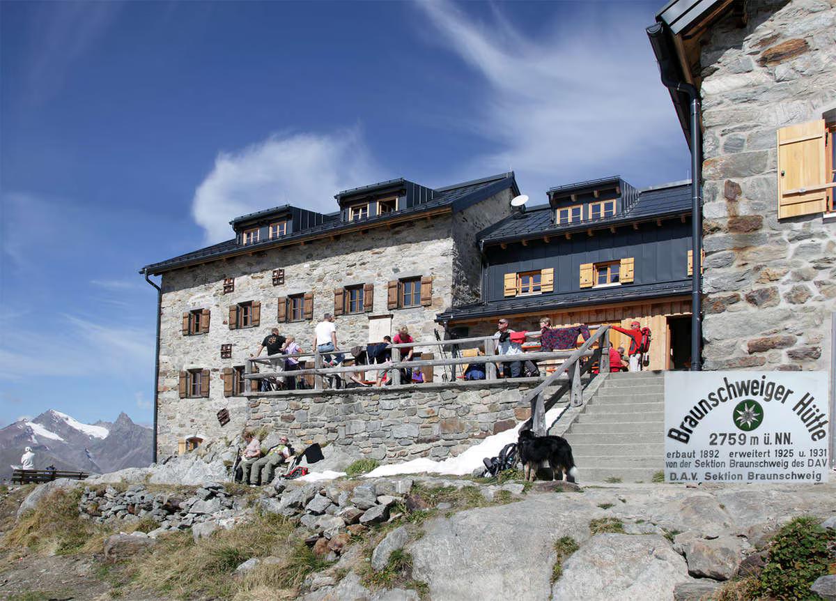 Braunschweiger Hütte from Sölden into the Pitztal valley