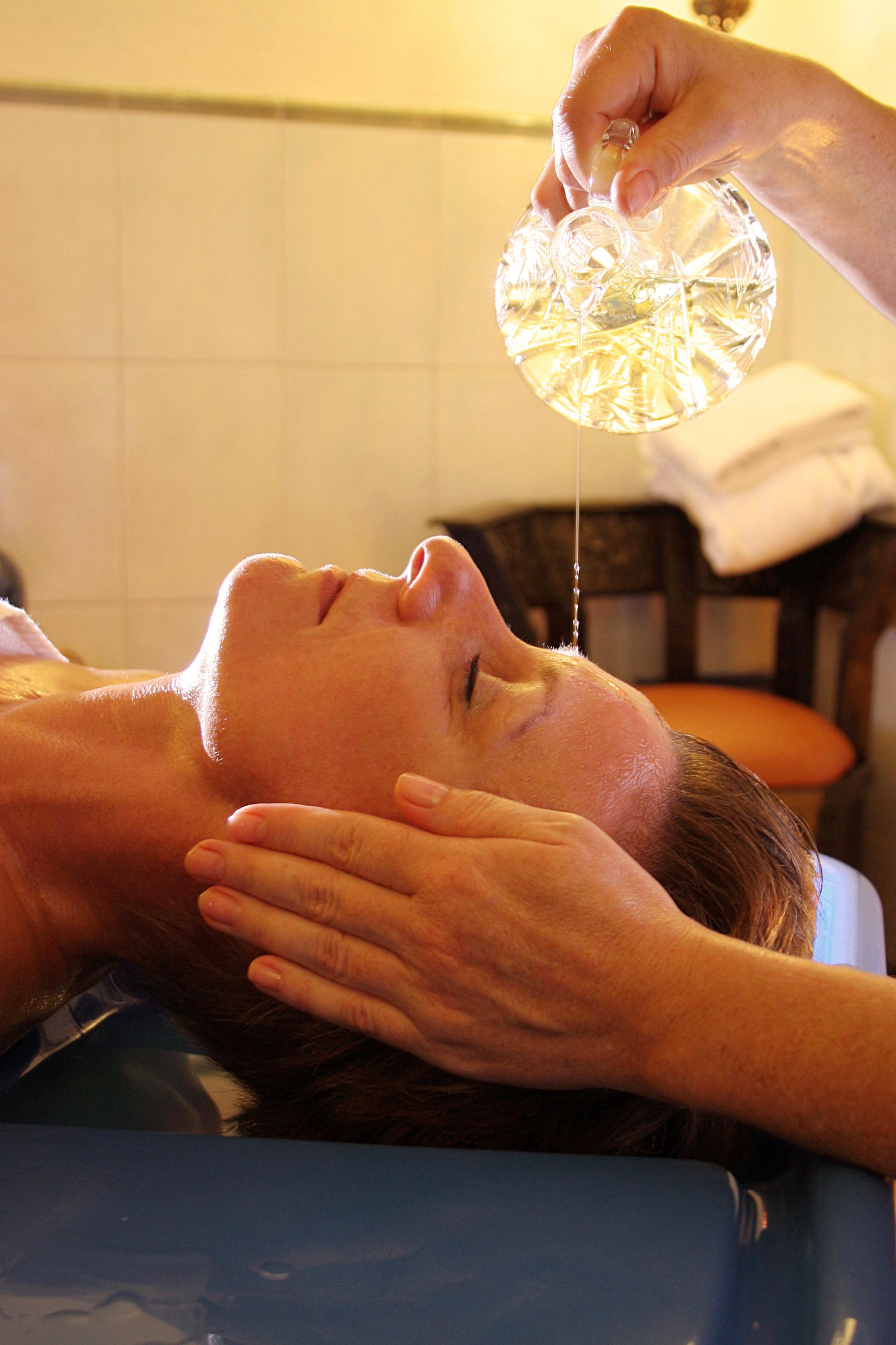 Anti-Age-Spezial - auch mit Beauty-Wachsmodellage in der Wellnessoase Shehrazade