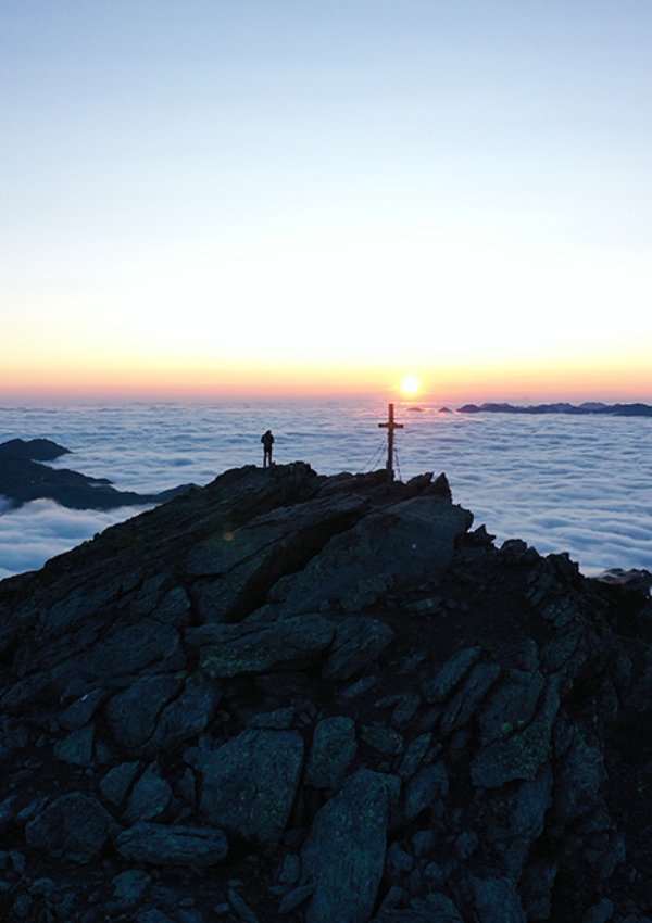 Sunrise Hike: Torsee to Ramsjoch and Breakfast at the Eggalm with Conny