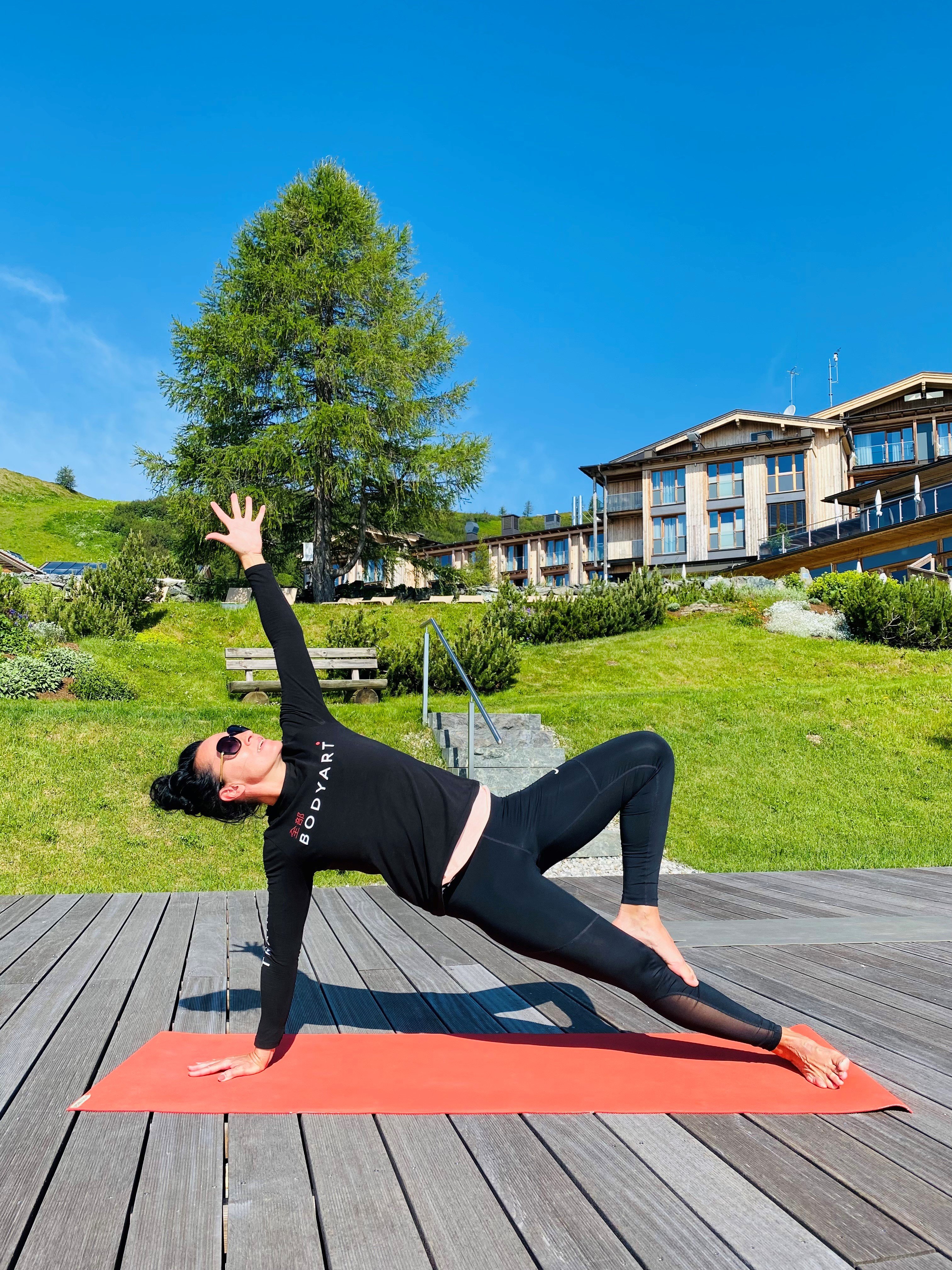 Welcome workout "Healthy back" with BODYART training with Kerstin Spanitz *