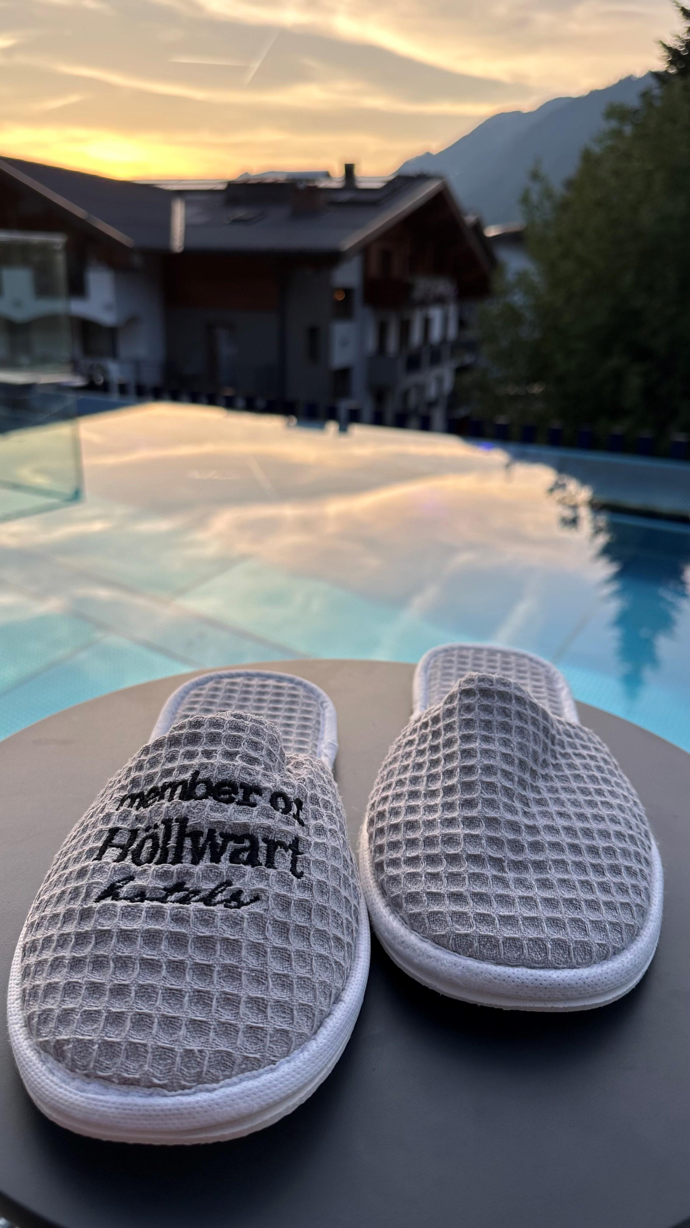 Badeschlappen by Höllwart Hotels