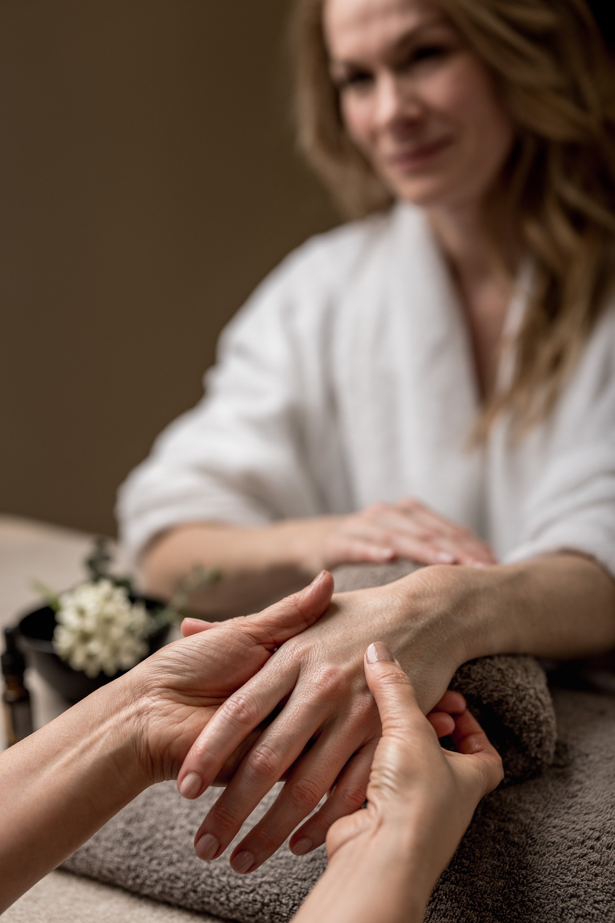Care for hands & feet