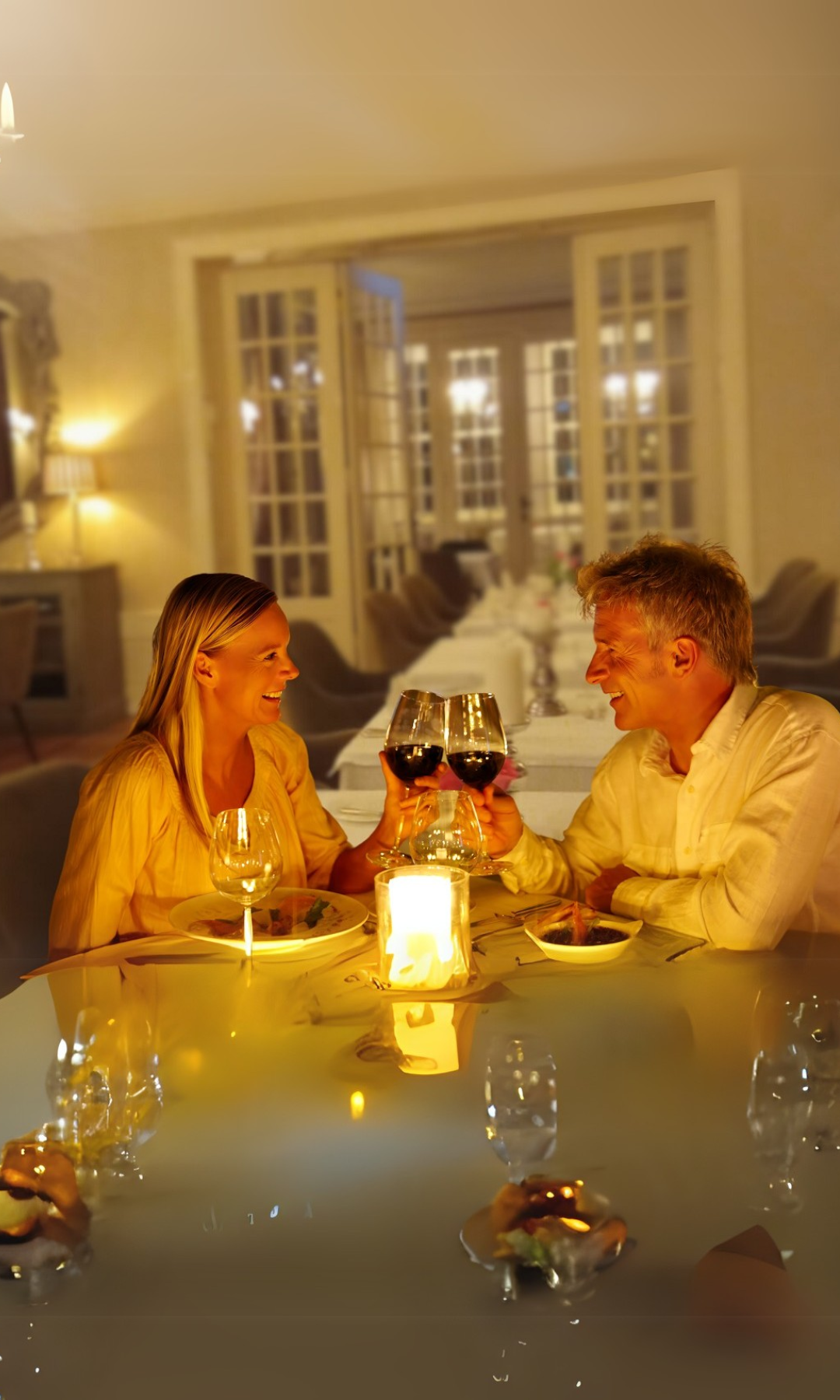 Romantische Sterne-Momente: Candlelight Dinner im Schloss