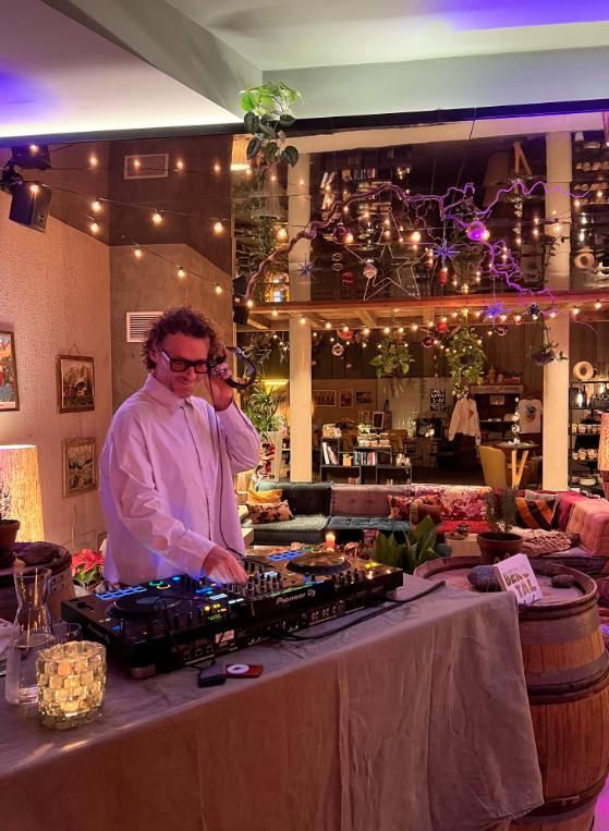 Cocktail Night mit Live DJ