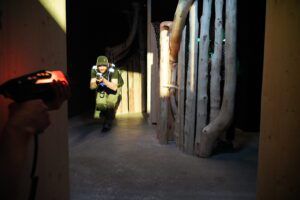 Lasertag in Mayrhofen ab 10 Jahre TEENS
