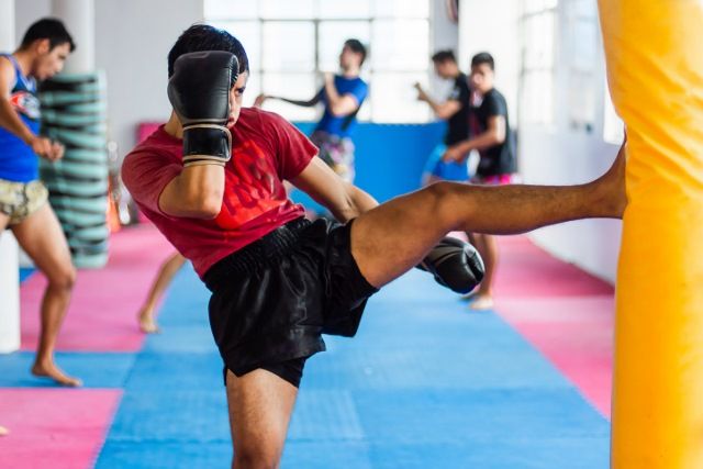 Muay Thai - Thai boxing for adults