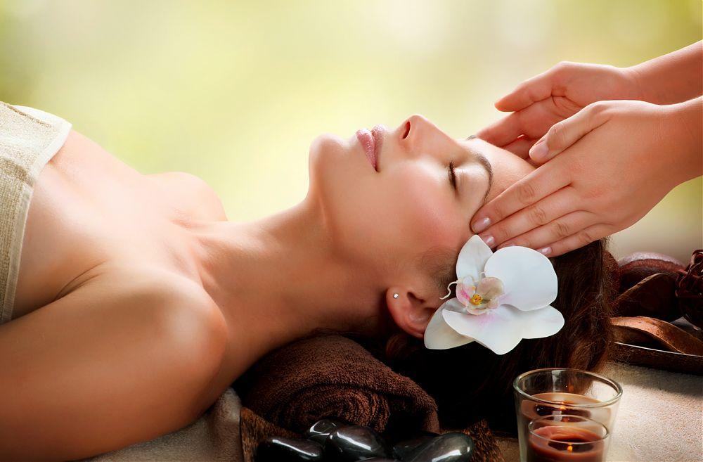 Lomi Lomi Nui Massage