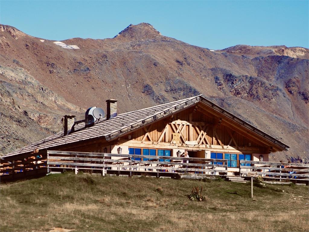 FAMILYTIME - 🥾 Halbtageswanderung mit Armin – Auf zur Lazaunhütte!