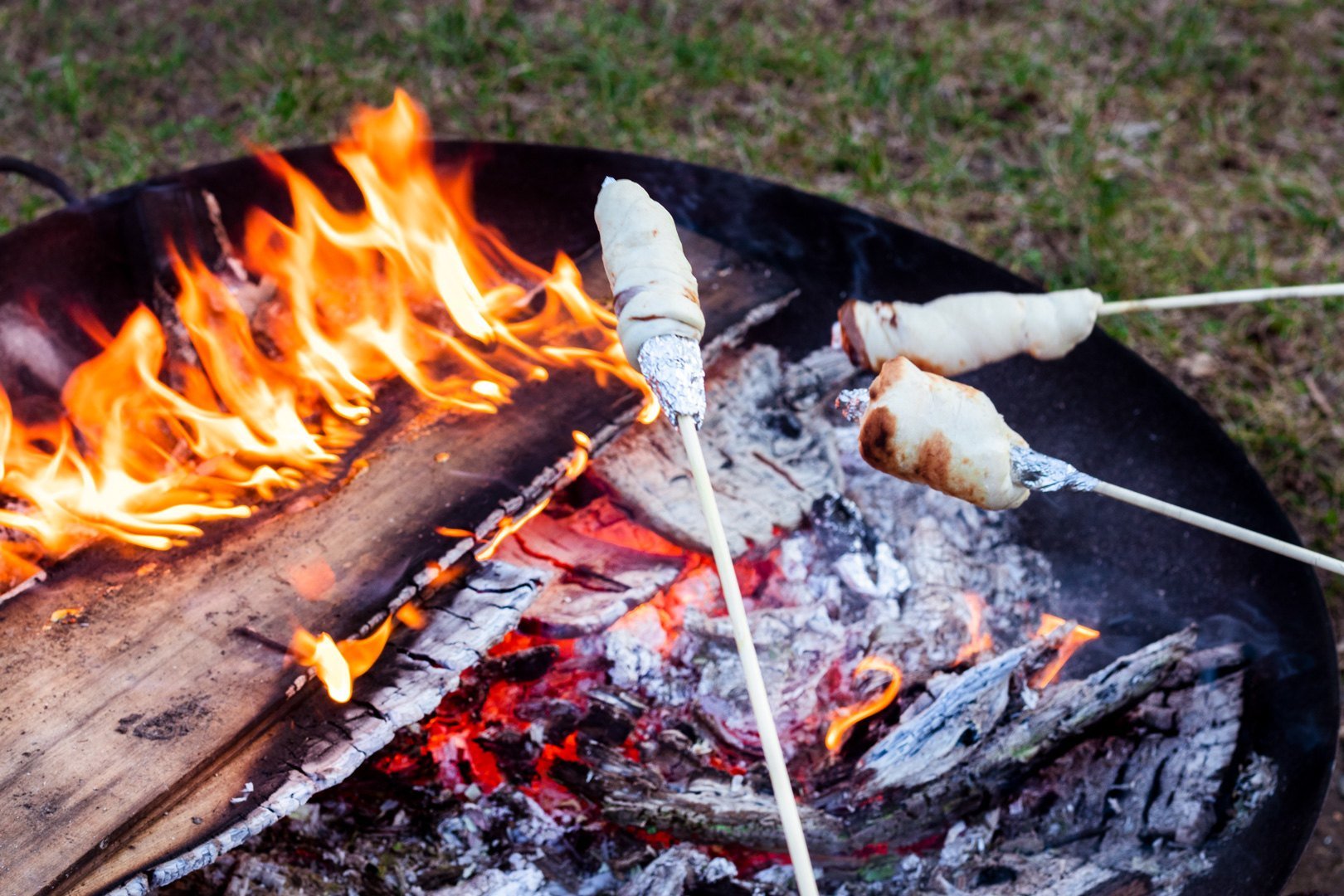 KUNOS KIDS CLUB! 🔥 Stockbrot – knuspriger Genuss am Feuer