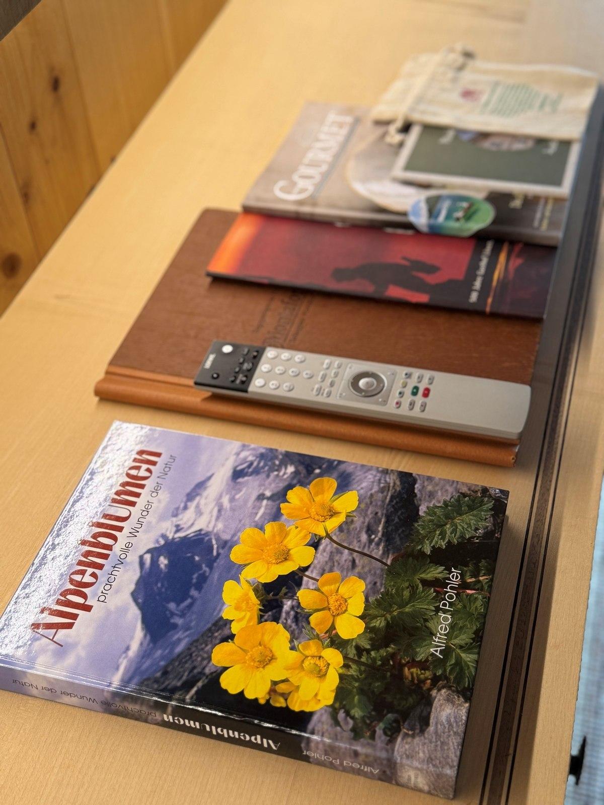 Alpenblumen Buch