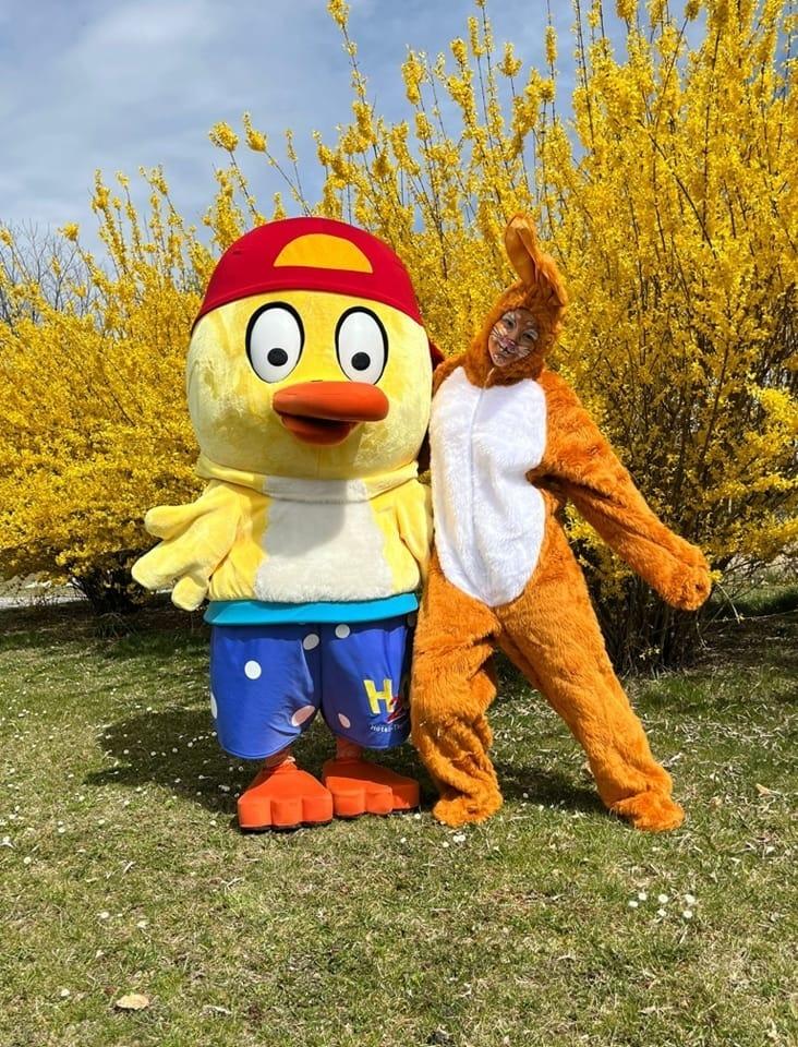 Der Osterhase besucht die H2O