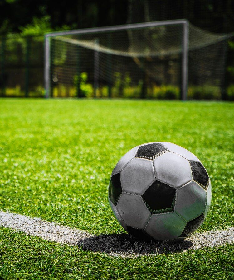 play together...
Fußball ! (outdoor)