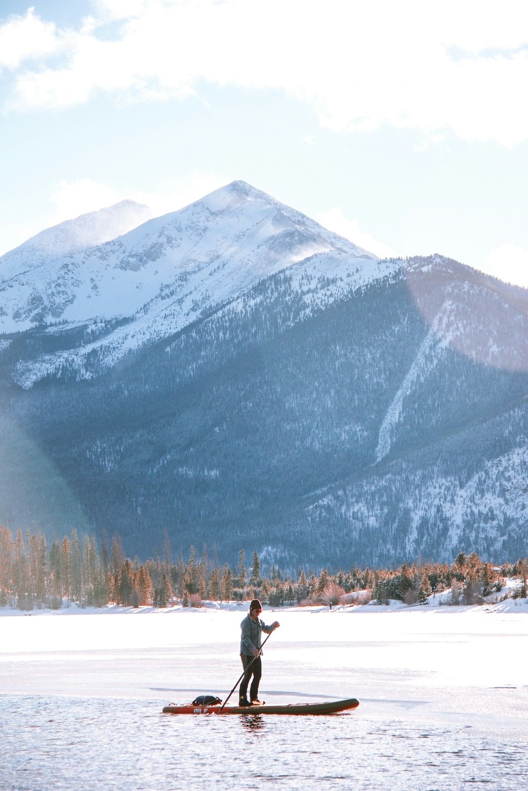 Winter SUP - magic on the water