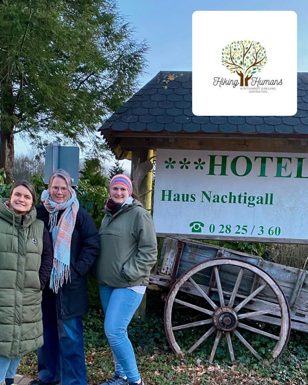 Hiking-Humans-NRW + Haus Nachtigall