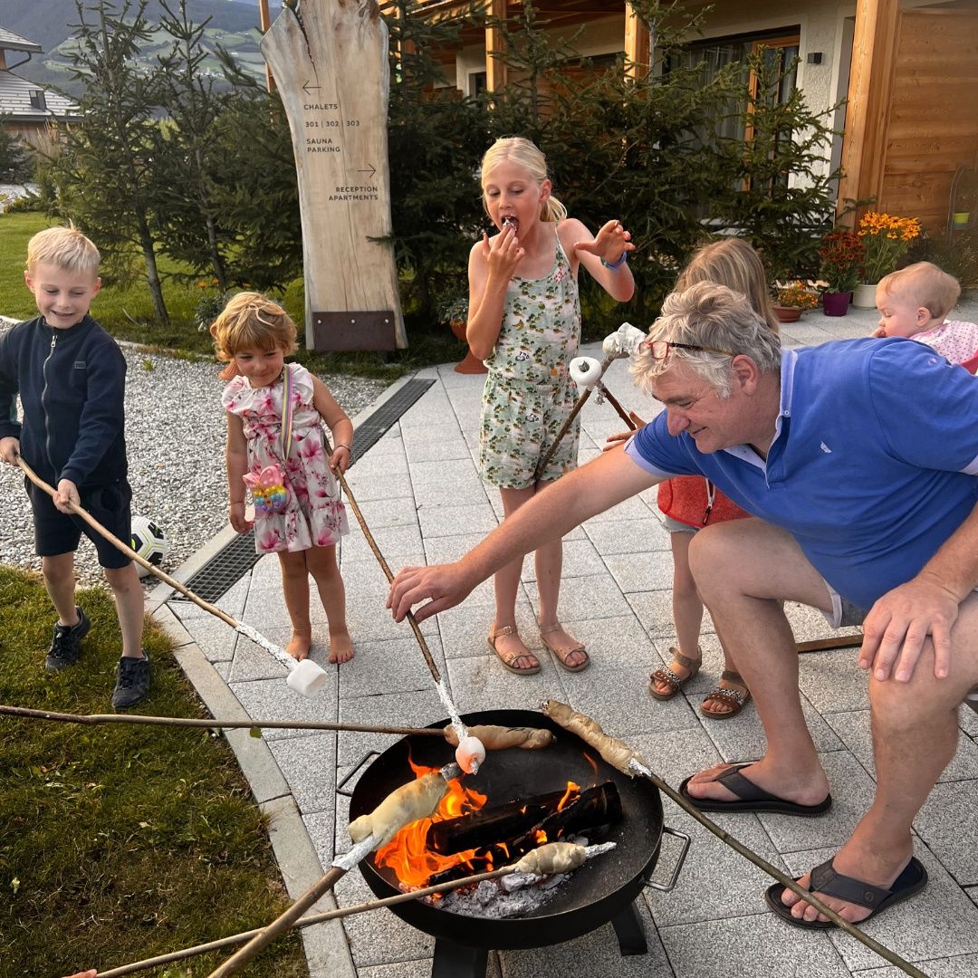 Unser Familienhighlight mit Rudi - Lagerfeuer mit Stockbrot!