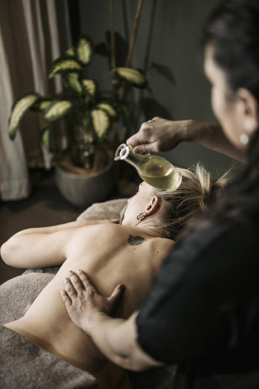 Teil-/Rücken- Kopffrei oder Beinmassage 25 / 50 Min.