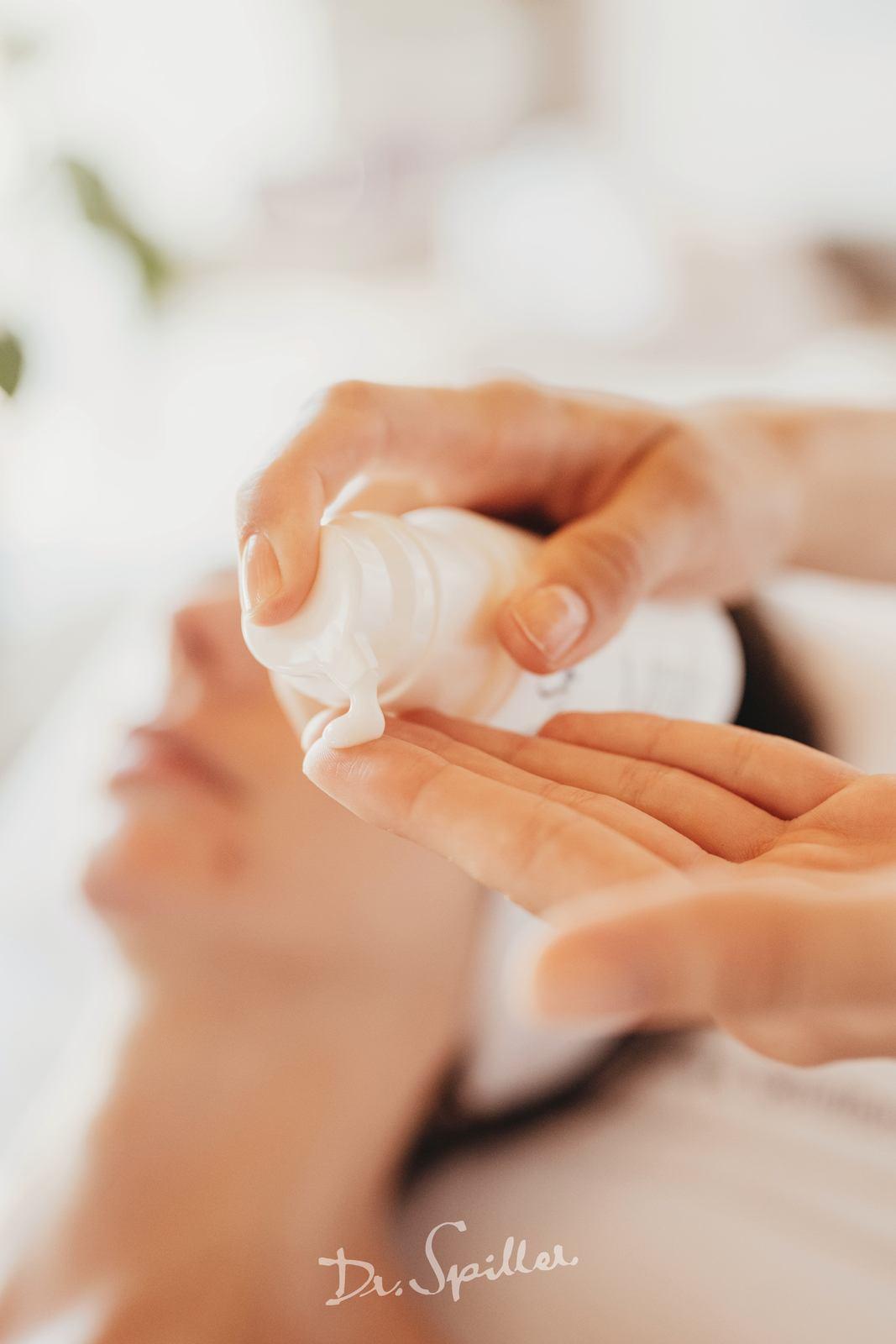 Facial Treatment with
Dr. Spiller Cosmetics