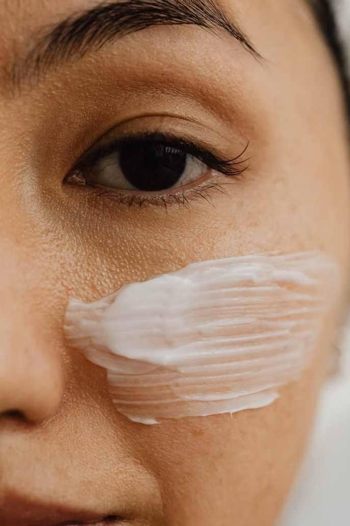 INTENSIVBEHANDLUNG JEUNESSE –
ANTIFALTEN STRAFFUNG