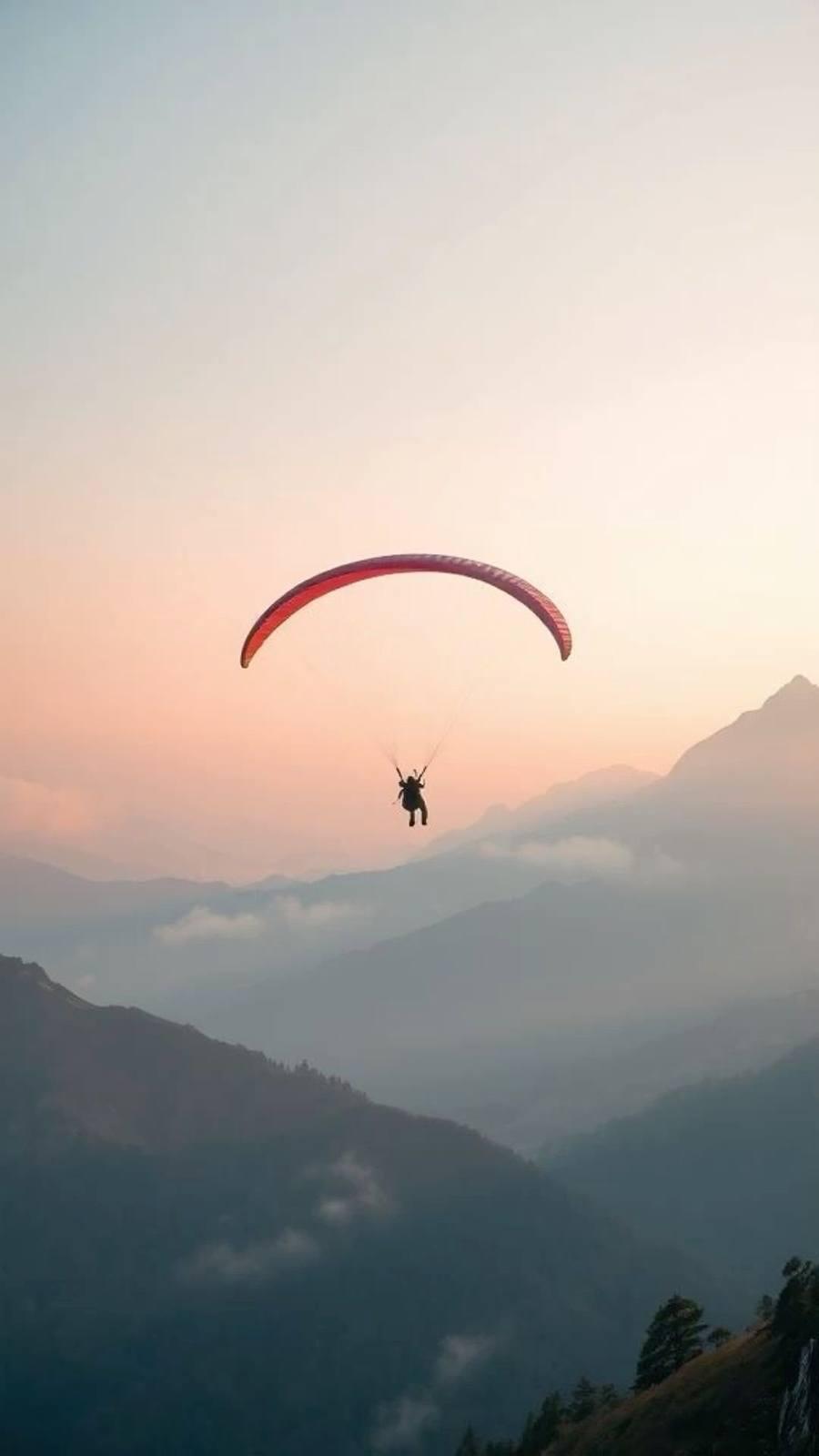 PARAGLIDING