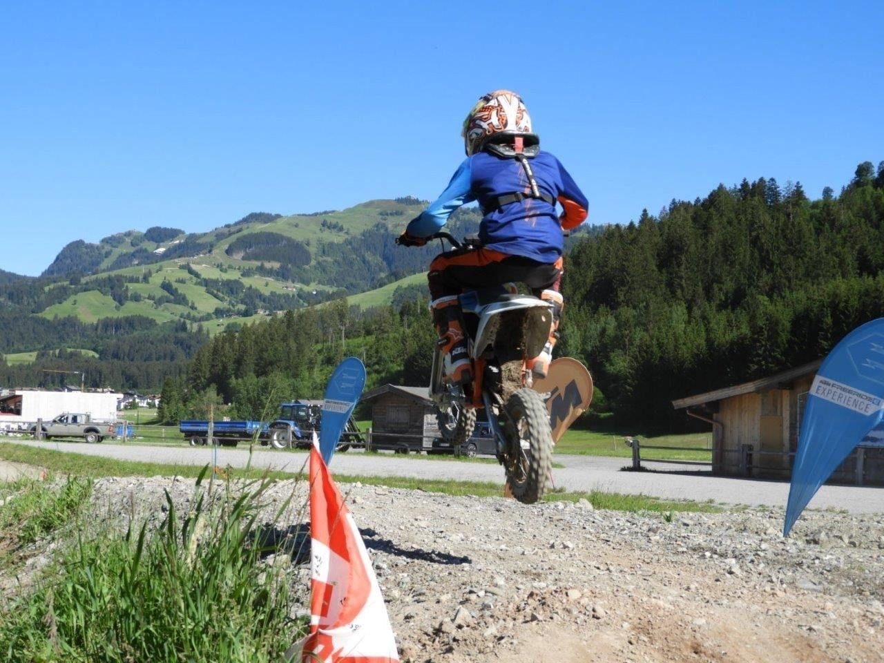 Vollgas beim KTM E-Cross für Kids