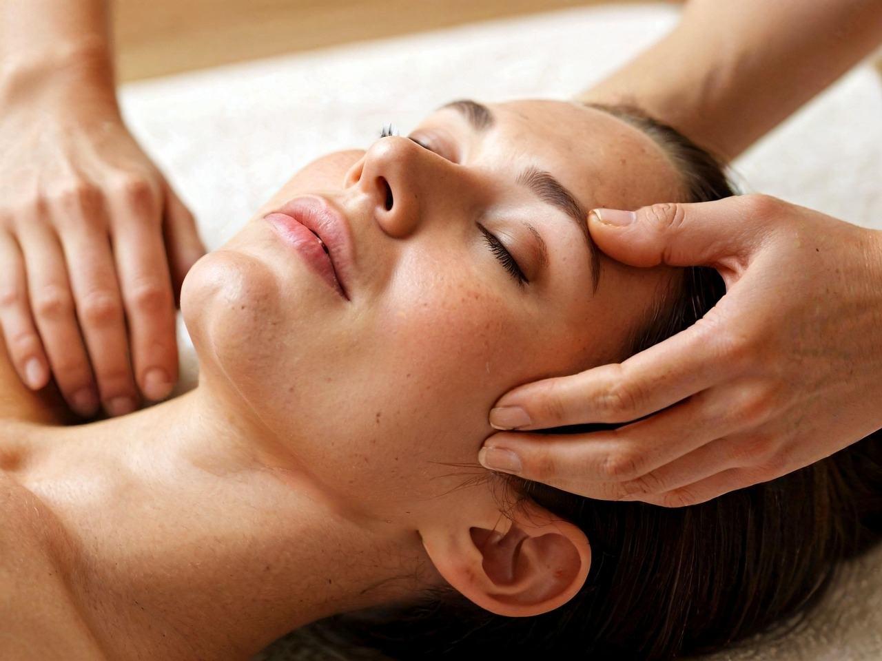 Nacken- und Kopfmassage