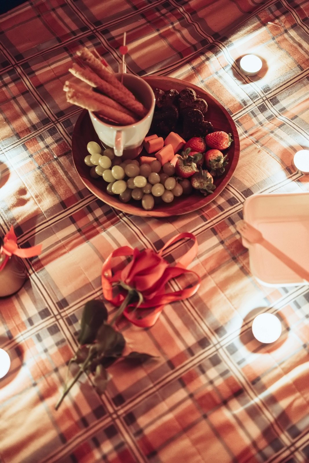 Romantic picnic under the night sky