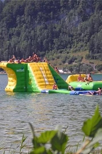 Badestrand Ostufer mit Aqua-Funpark